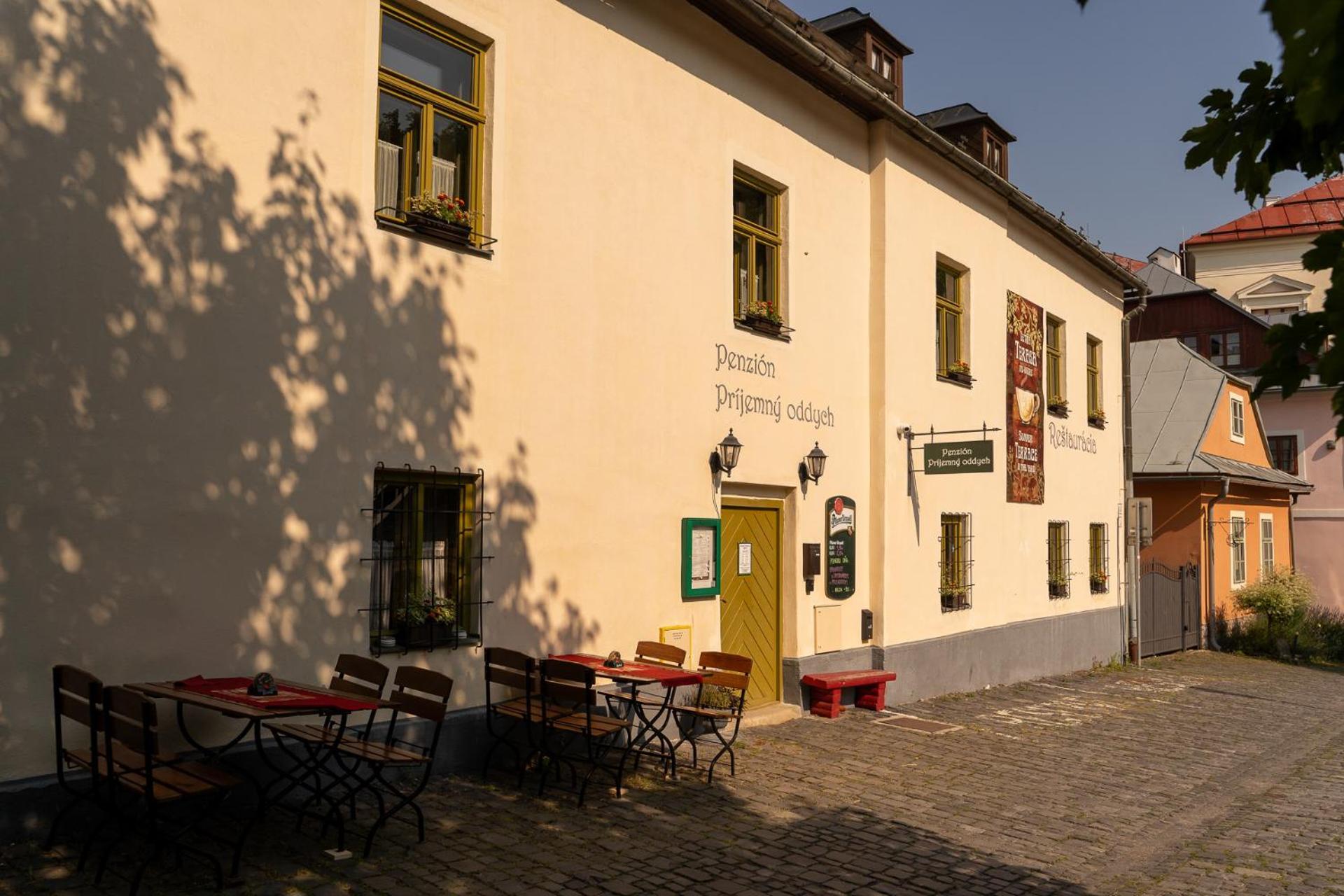 Penzion Prijemny Oddych Banská Štiavnica Esterno foto
